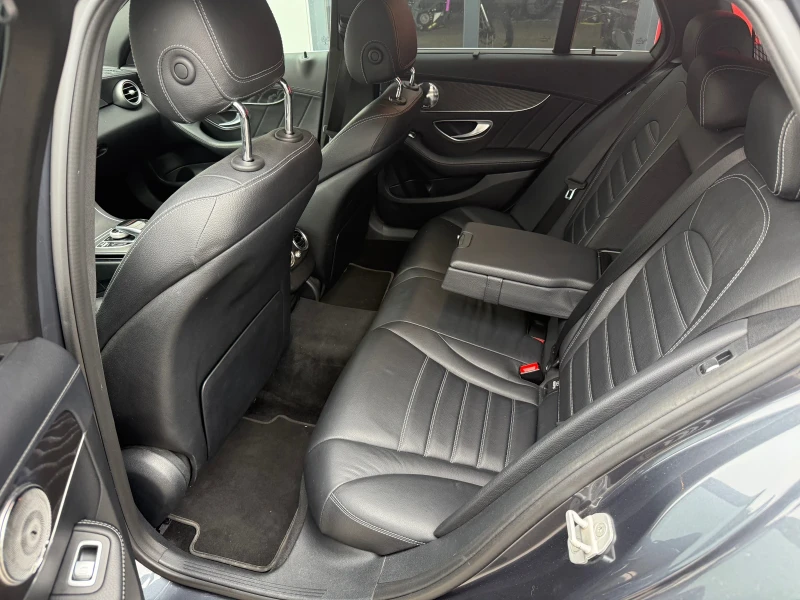 Mercedes-Benz C 220 AMG, снимка 8 - Автомобили и джипове - 53479761