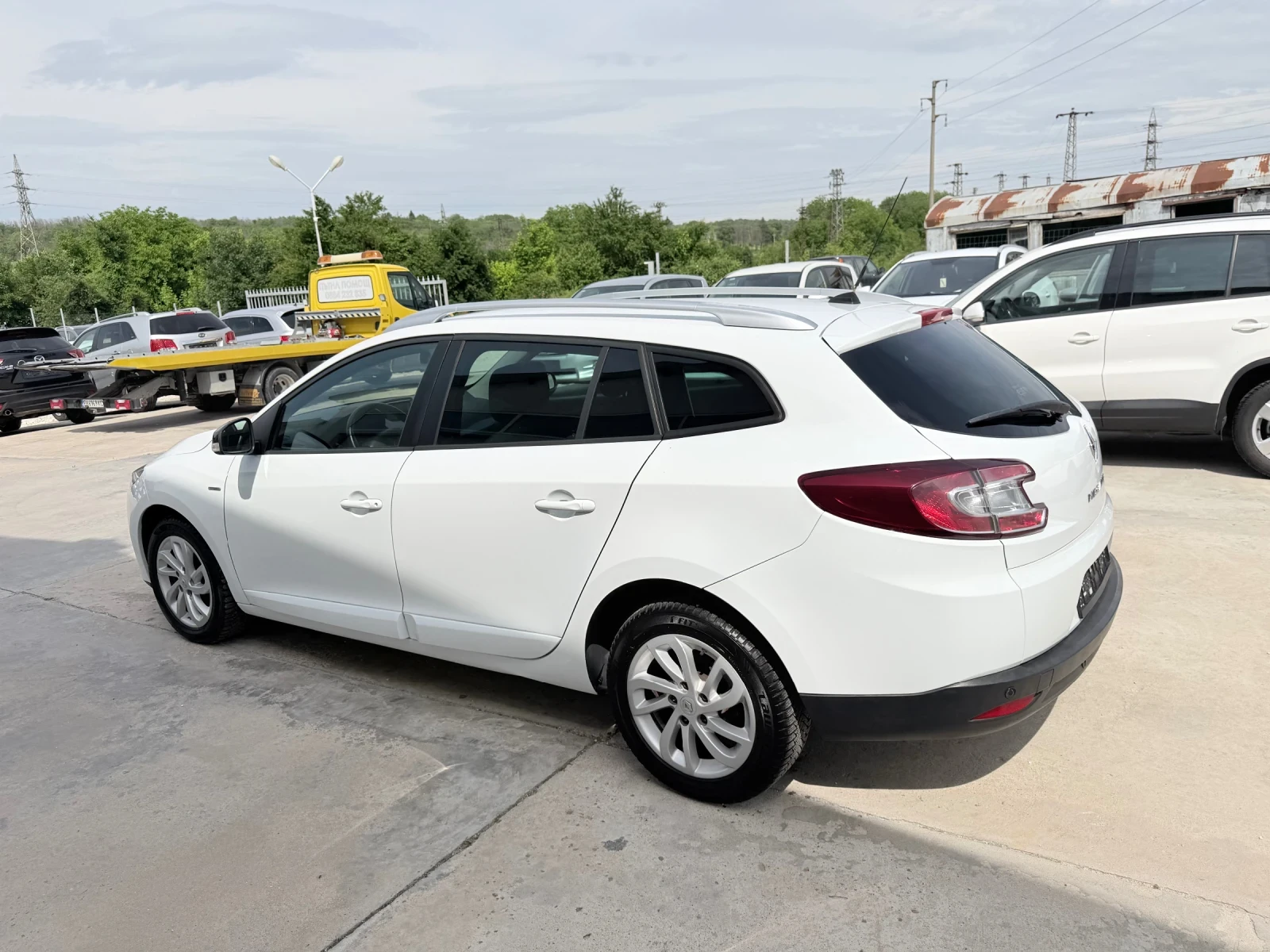 Renault Megane 1.5dci 110k* 6b* Avtom* Navi* UNIKAT* , снимка 4 - Автомобили и джипове - 39425629