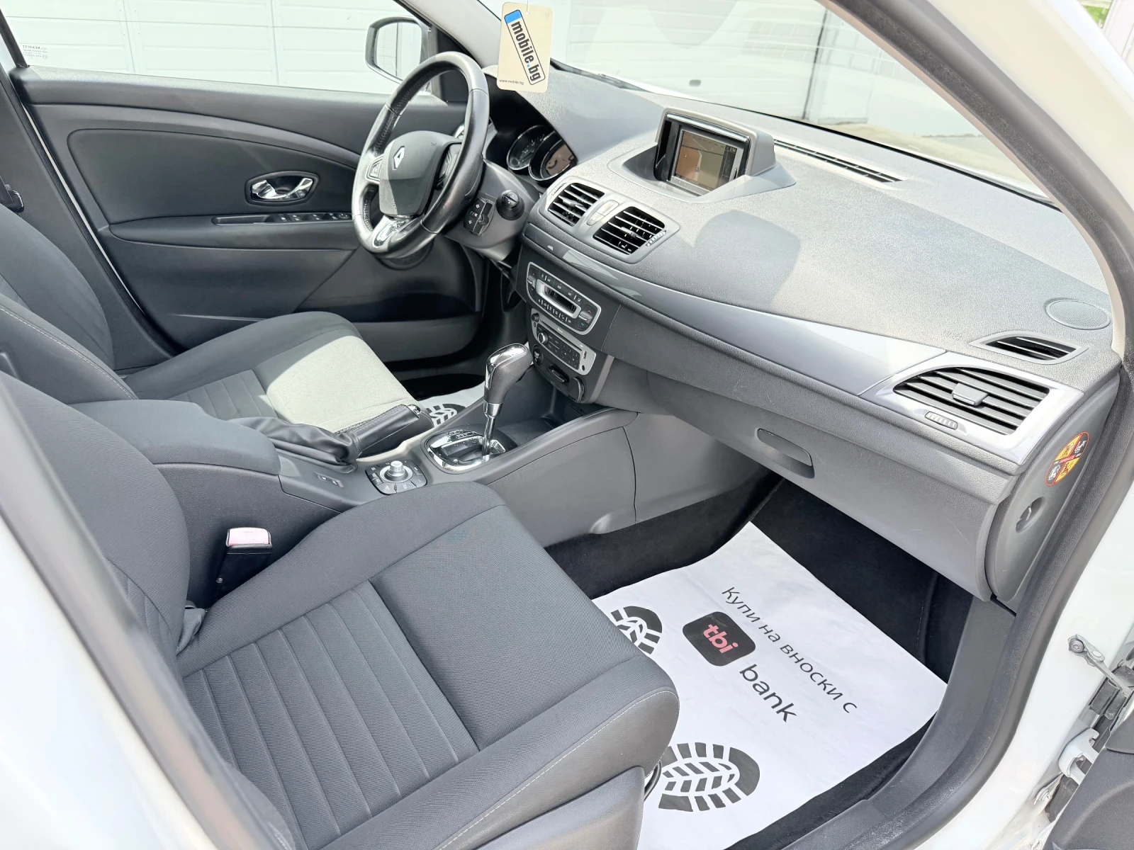 Renault Megane 1.5dci 110k* 6b* Avtom* Navi* UNIKAT* , снимка 16 - Автомобили и джипове - 39425629