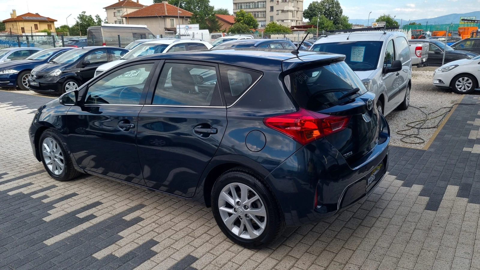 Toyota Auris 1.4D4D ГАРАНЦИЯ!!!! - изображение 4