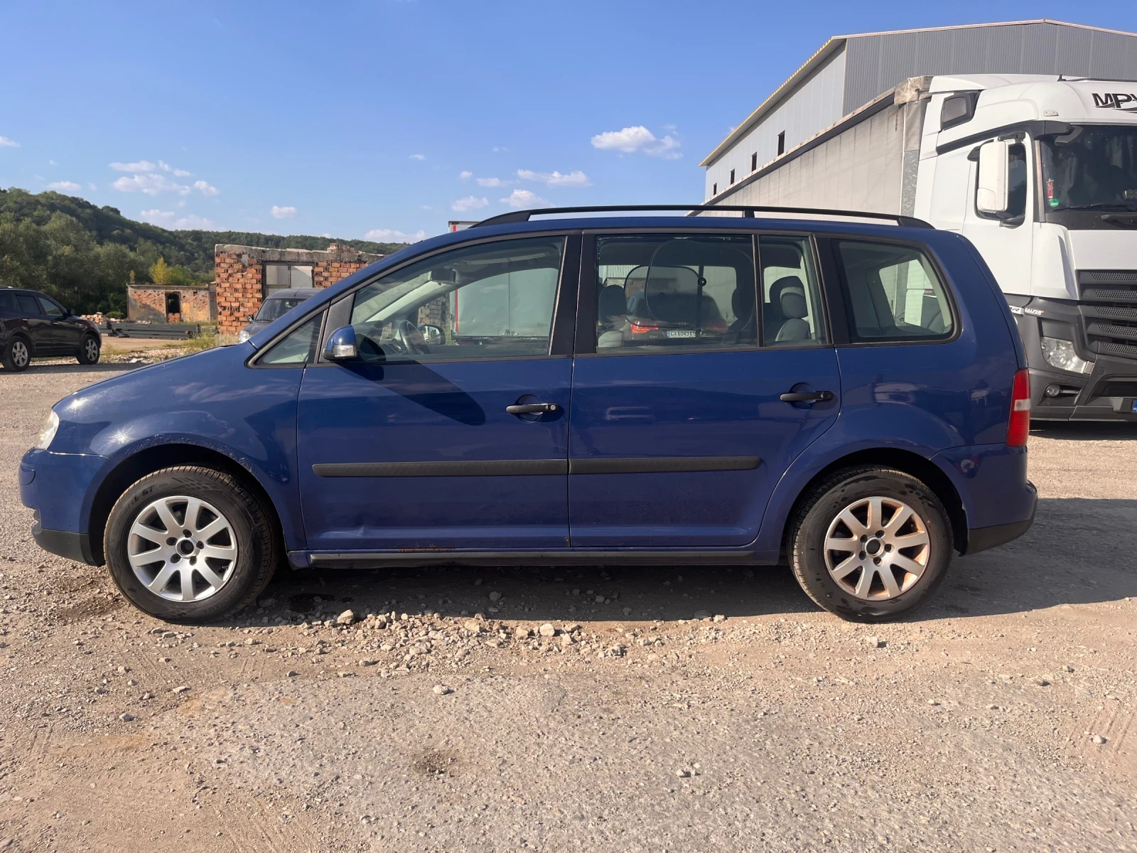 VW Touran 1.6FSI - изображение 4