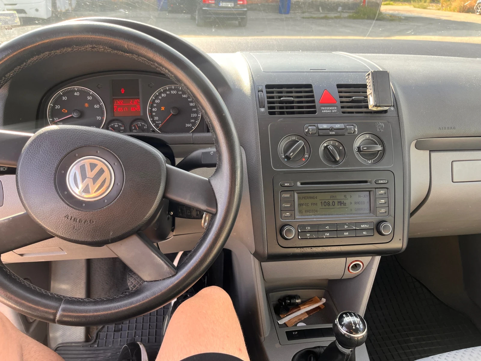 VW Touran 1.6FSI - изображение 9