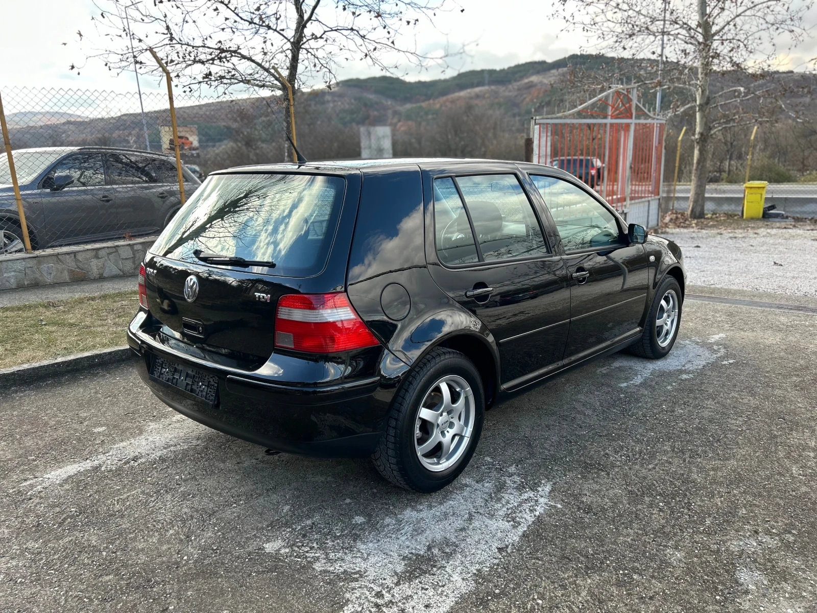 VW Golf 1.9TDI PACIFIC - изображение 3