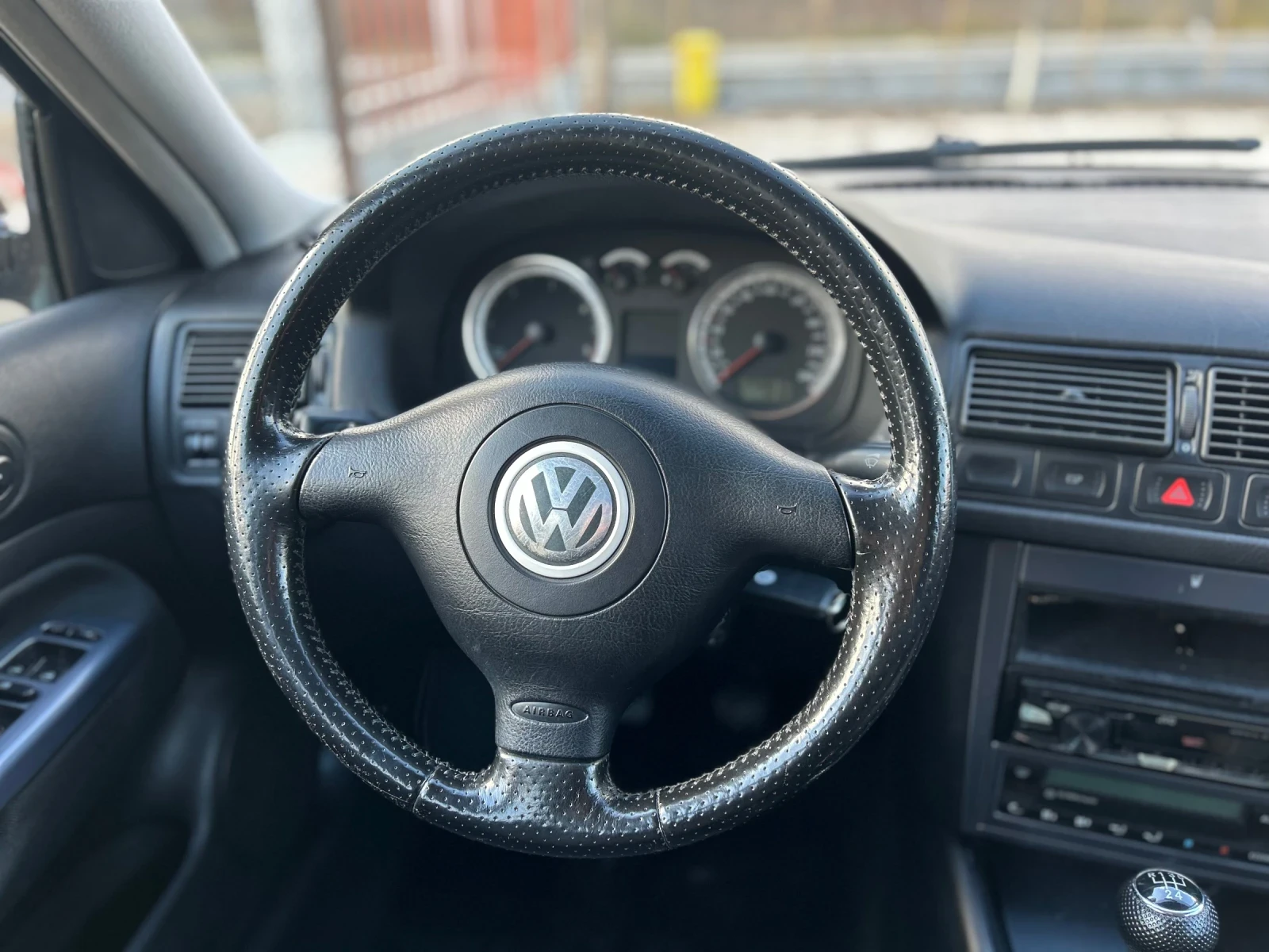 VW Golf 1.9TDI PACIFIC - изображение 9