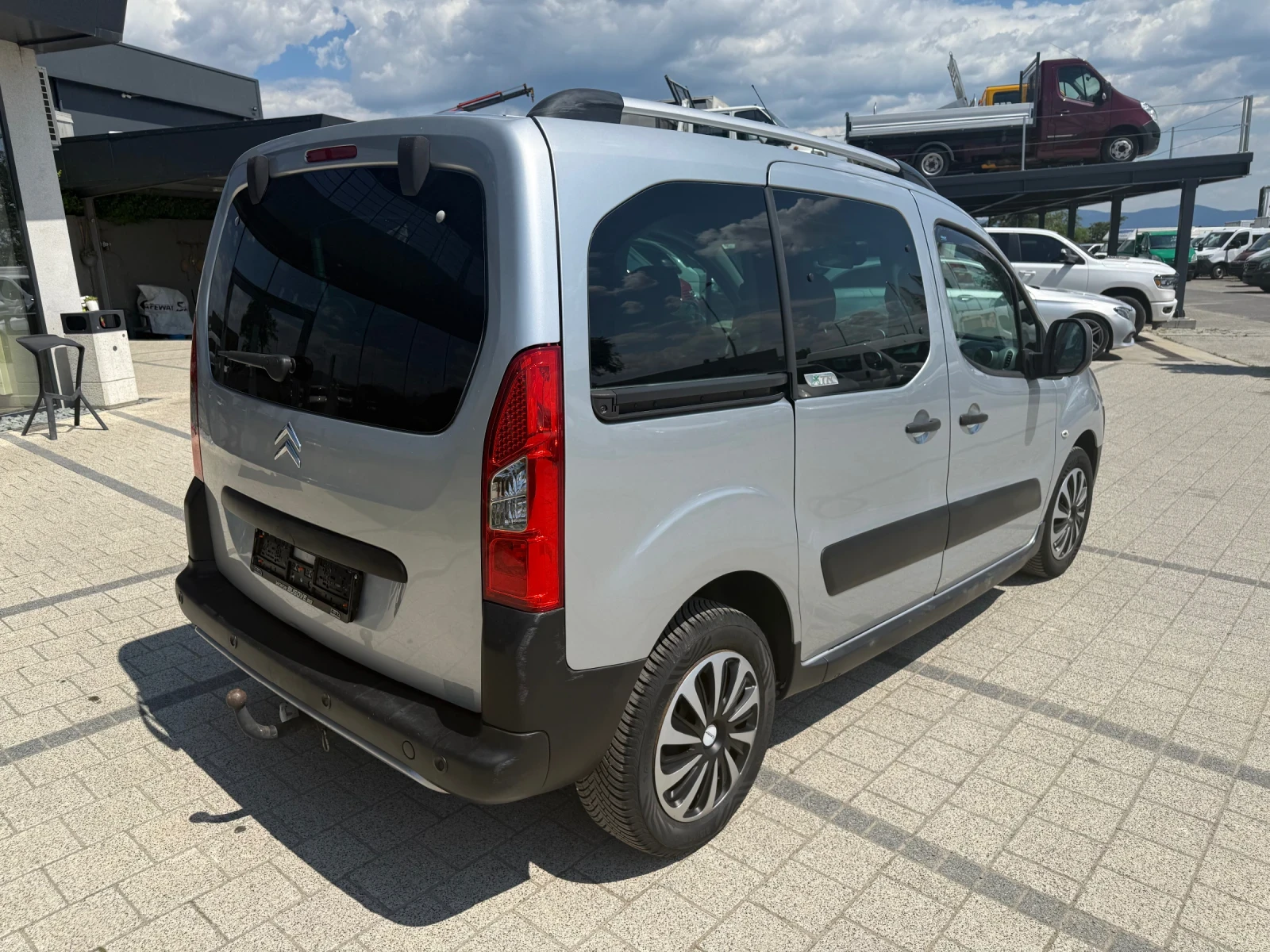 Citroen Berlingo 1.6HDI Климатик Euro 5  - изображение 5