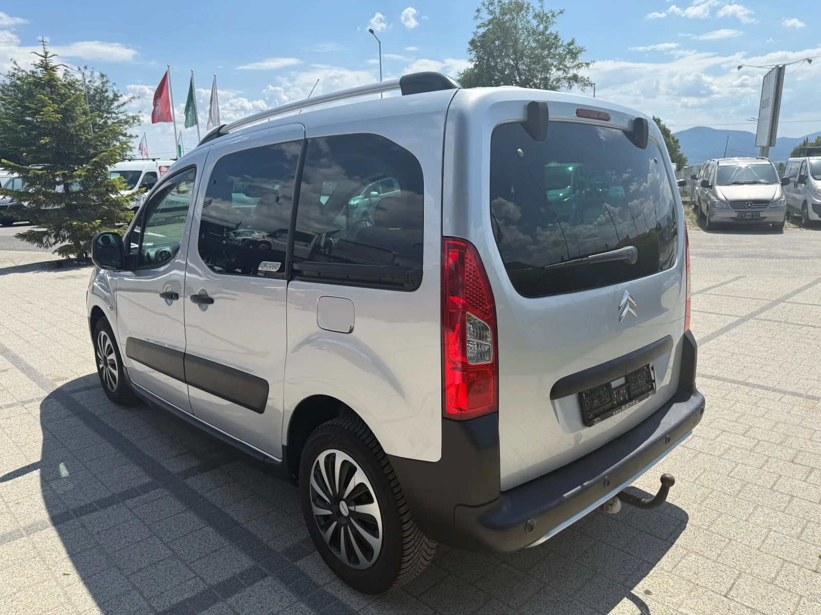 Citroen Berlingo 1.6HDI Климатик Euro 5  - изображение 4