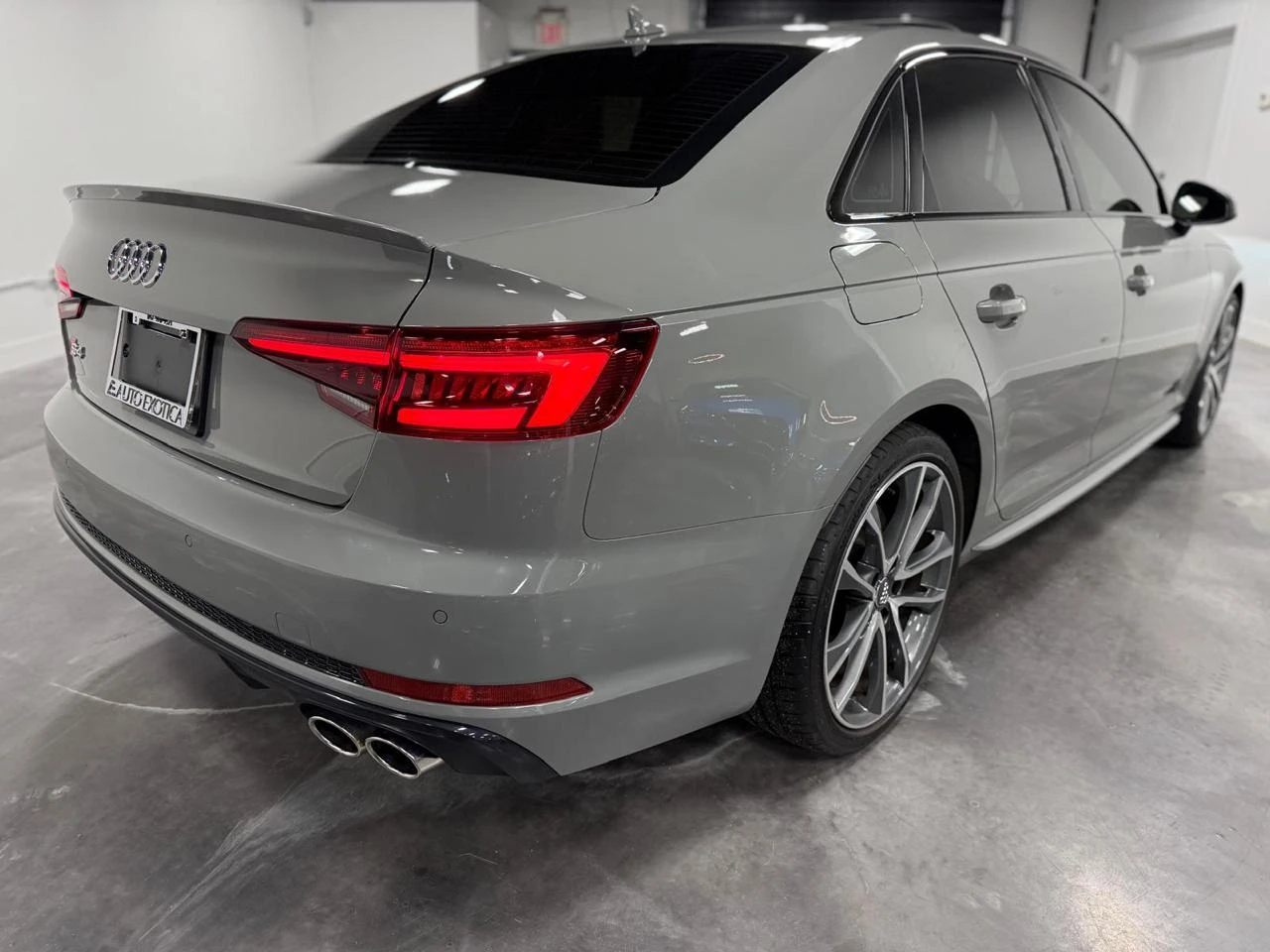 Audi S4 Progressiv* Авто финансиране* Карфакс - изображение 3
