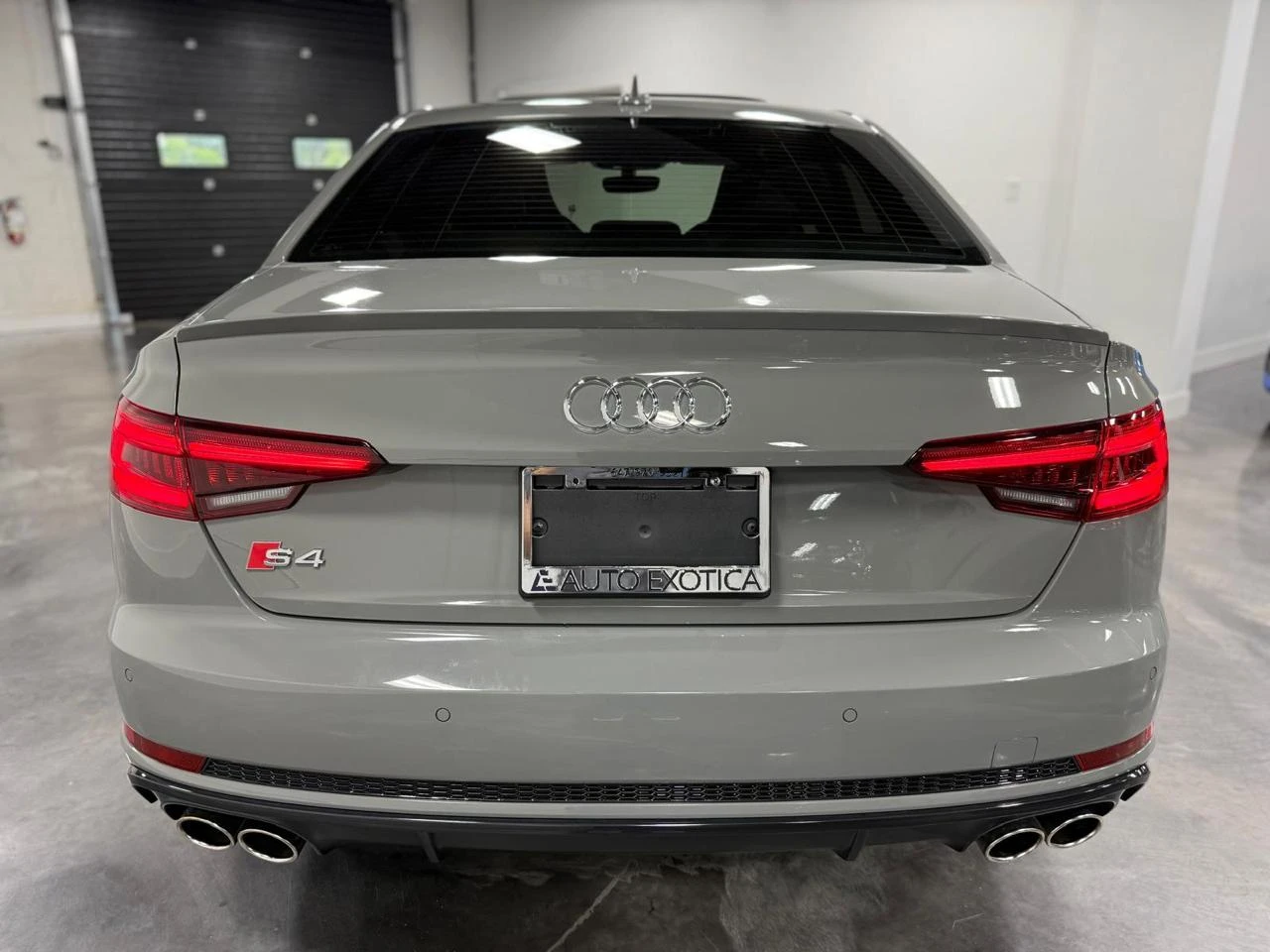 Audi S4 Progressiv* Авто финансиране* Карфакс - изображение 4