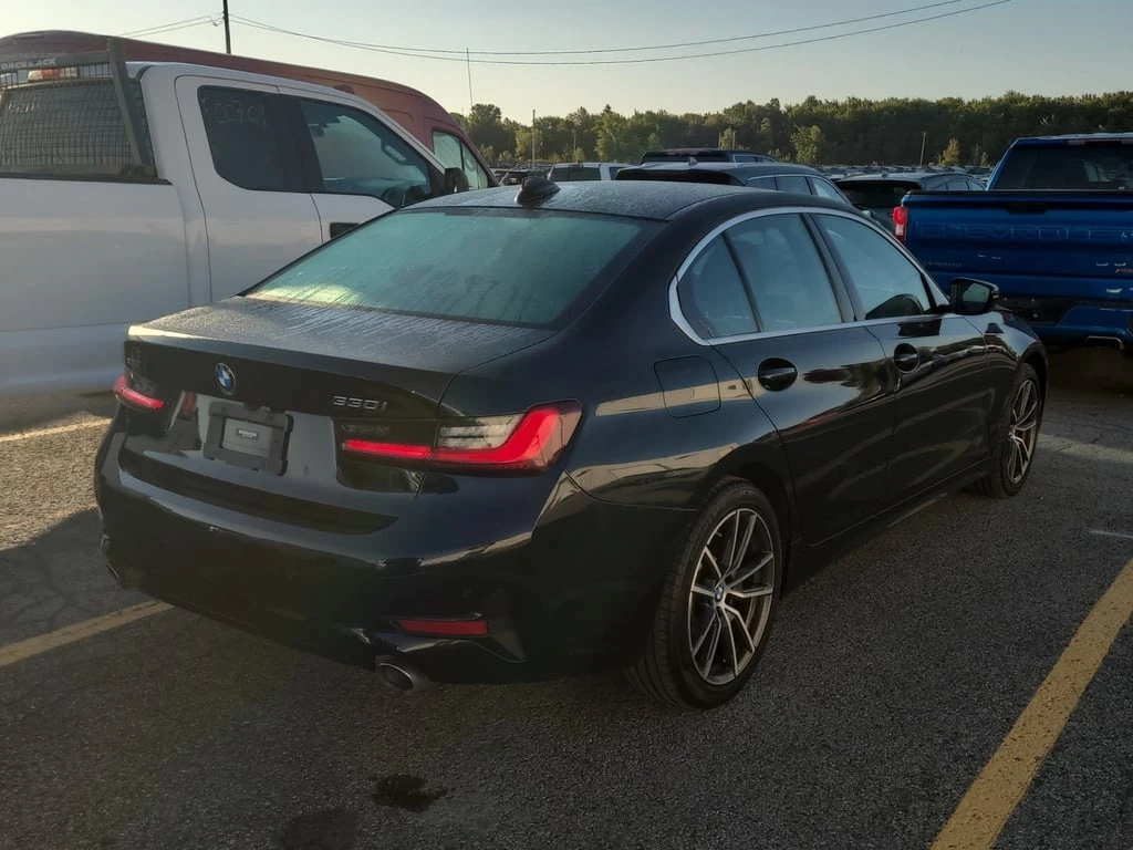 BMW 330  - изображение 3