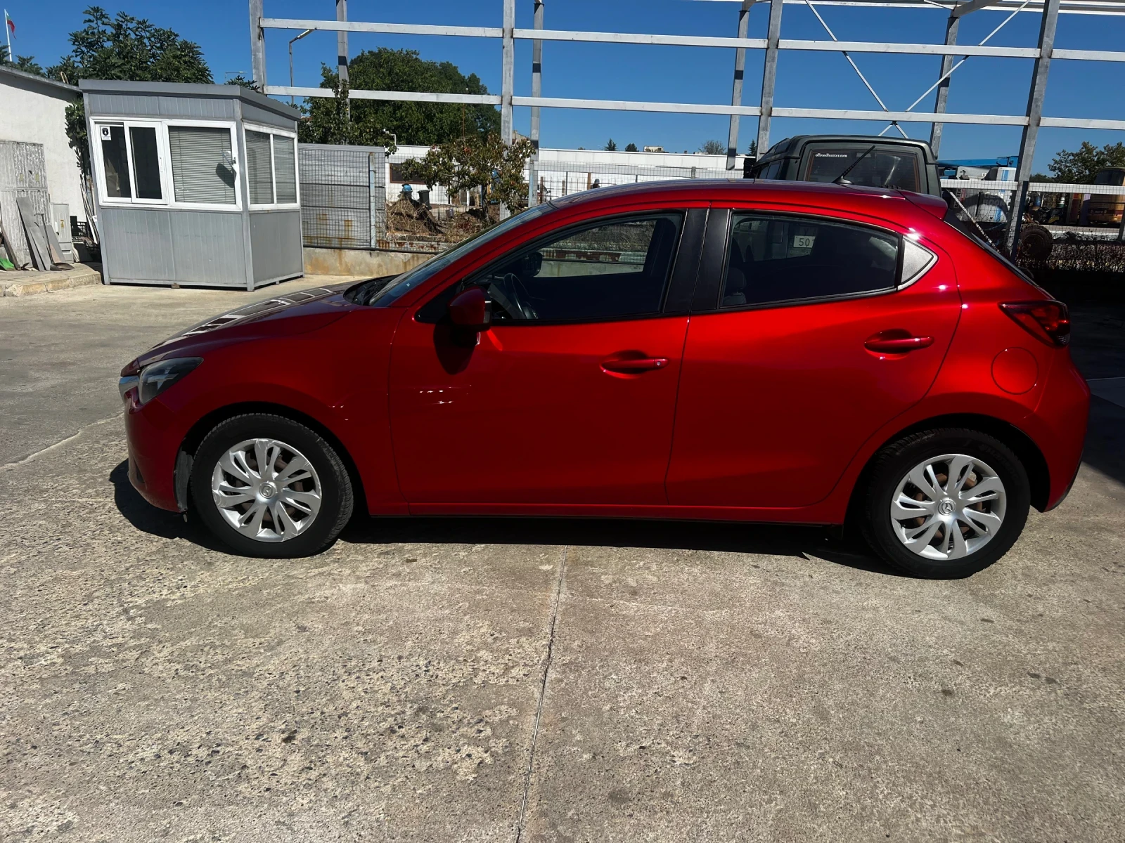 Mazda 2 1.5i - изображение 3