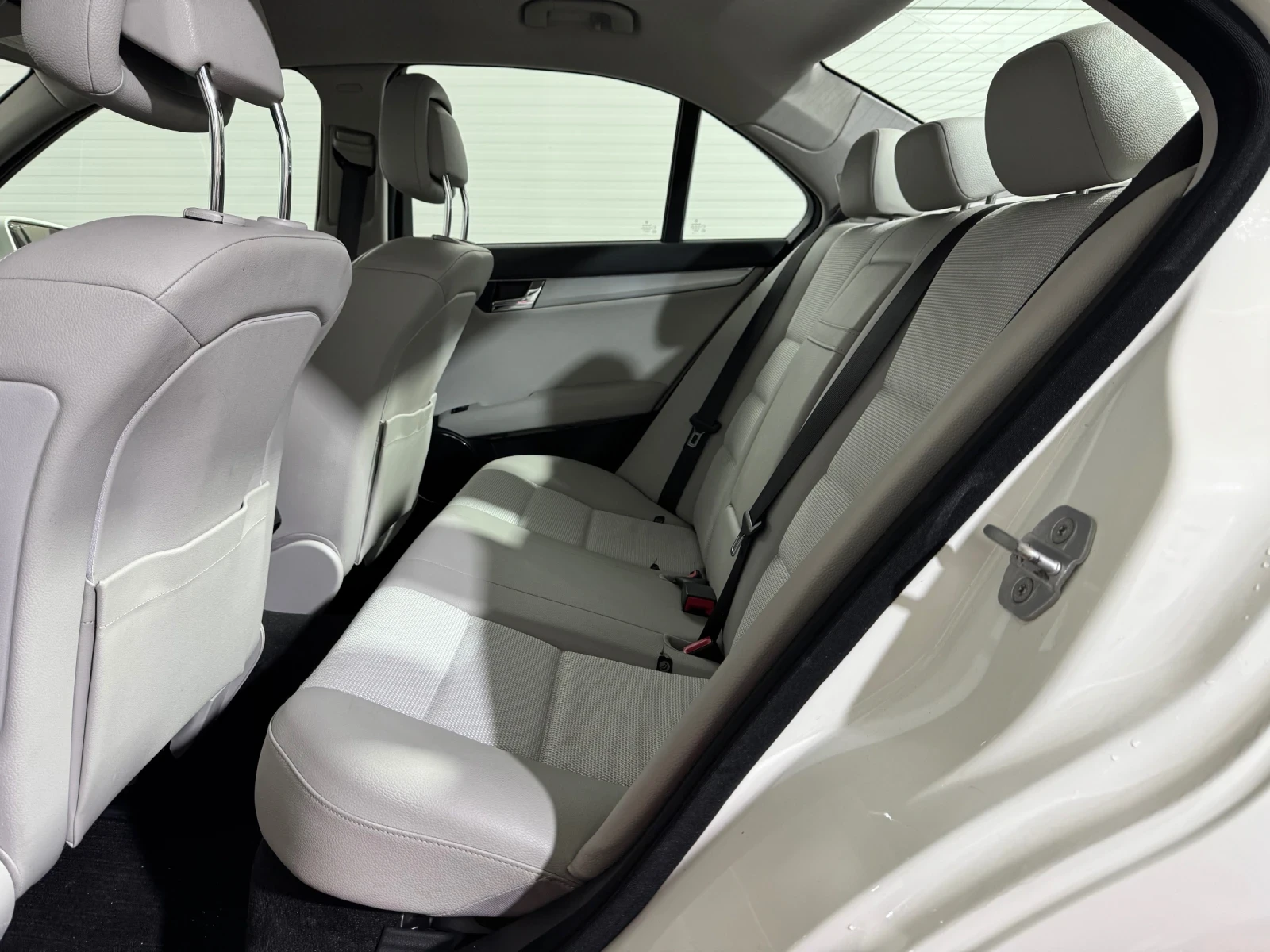 Mercedes-Benz C 220 CDI - AVANTGARDE AMG / 7G-TRONIC | Mobile.bg � ����������� 16
