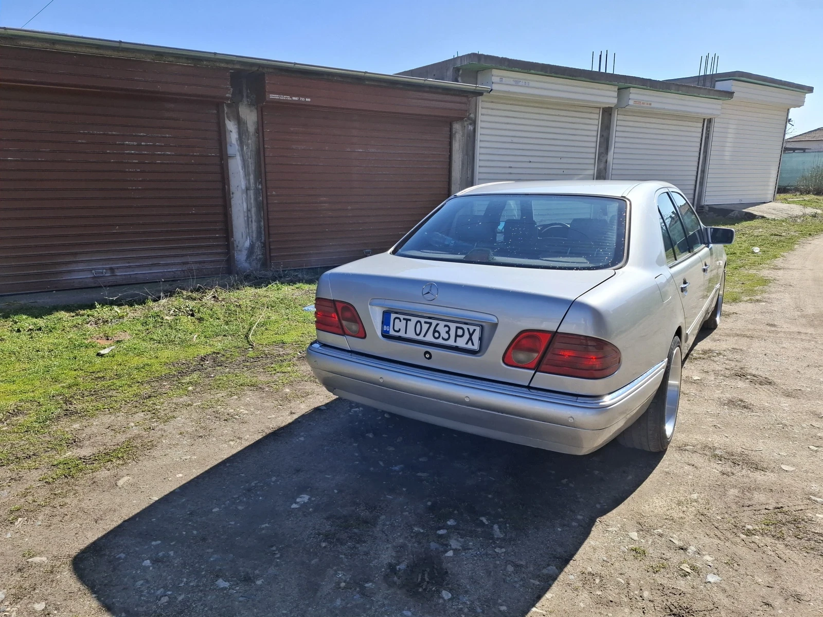 Mercedes-Benz E 300 | Mobile.bg � ����������� 3