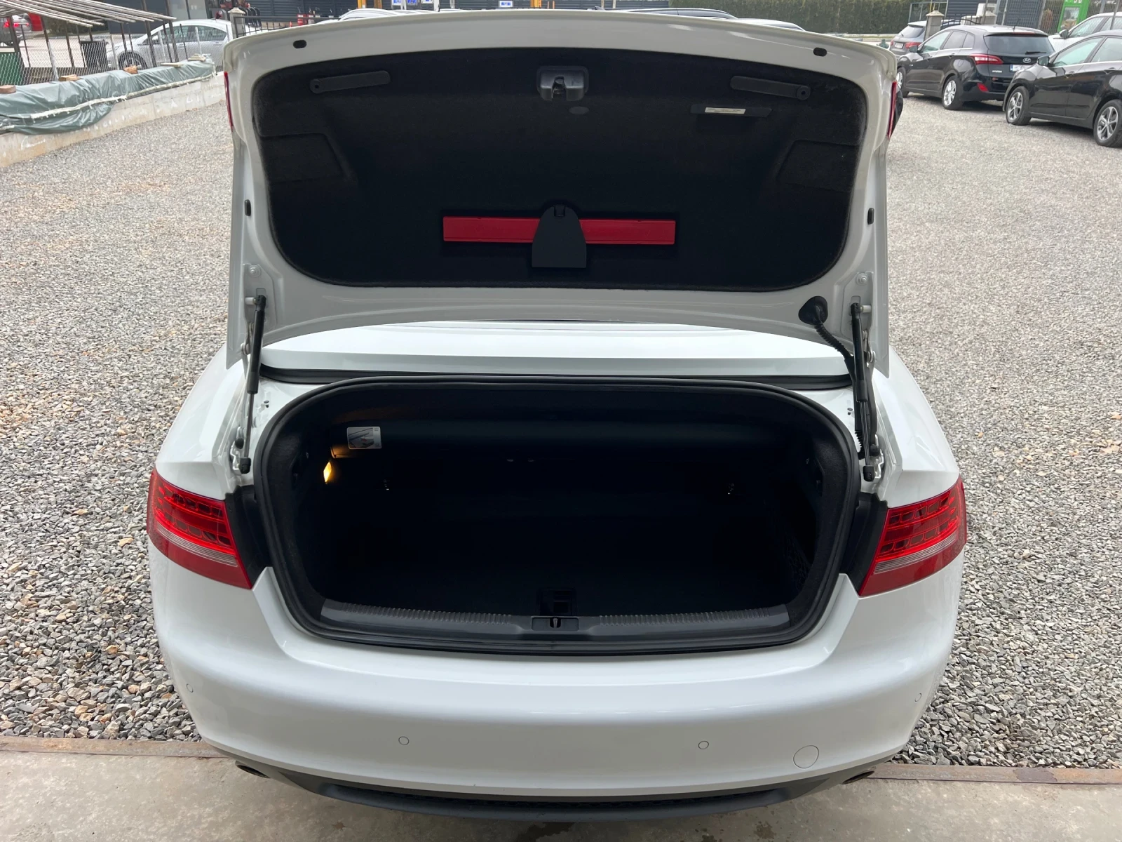 Audi A5 3.0TDi Cabrio ШВЕЙЦАРИЯ, снимка 6 - Автомобили и джипове - 53921760