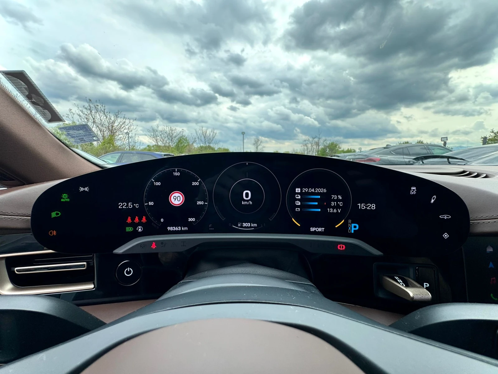 Porsche Taycan 4S* Готов Лизинг* , снимка 13 - Автомобили и джипове - 54383554