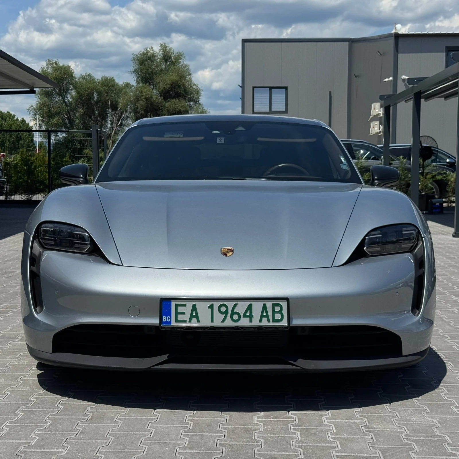 Porsche Taycan 4S* Готов Лизинг* , снимка 2 - Автомобили и джипове - 54383554