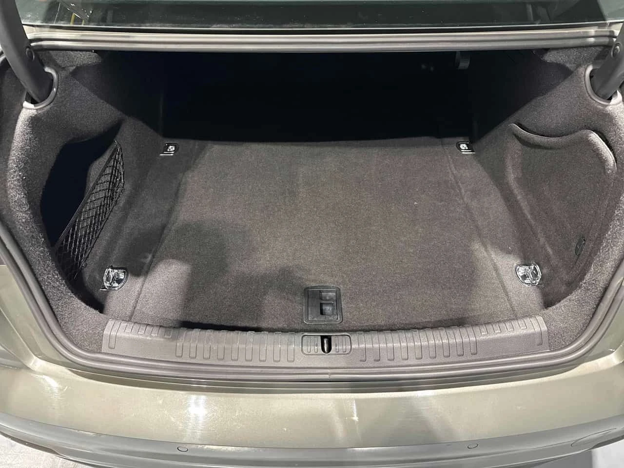 Audi A6 * Progressiv * DIGITAL * ПОДГРЕВИ * КАМЕРА * ПАМЕТ, снимка 14 - Автомобили и джипове - 54487004