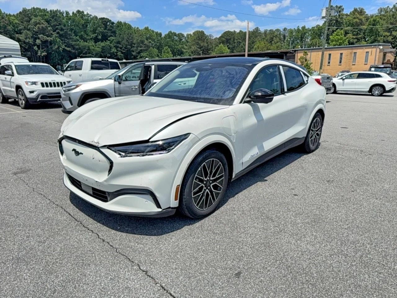 Ford Mustang Mach-E Premium, снимка 2 - Автомобили и джипове - 54624288