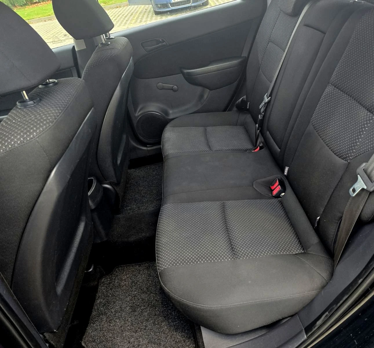 Hyundai I30 1.6CRDI/ПЕРФЕКТЕН, снимка 14 - Автомобили и джипове - 54666506
