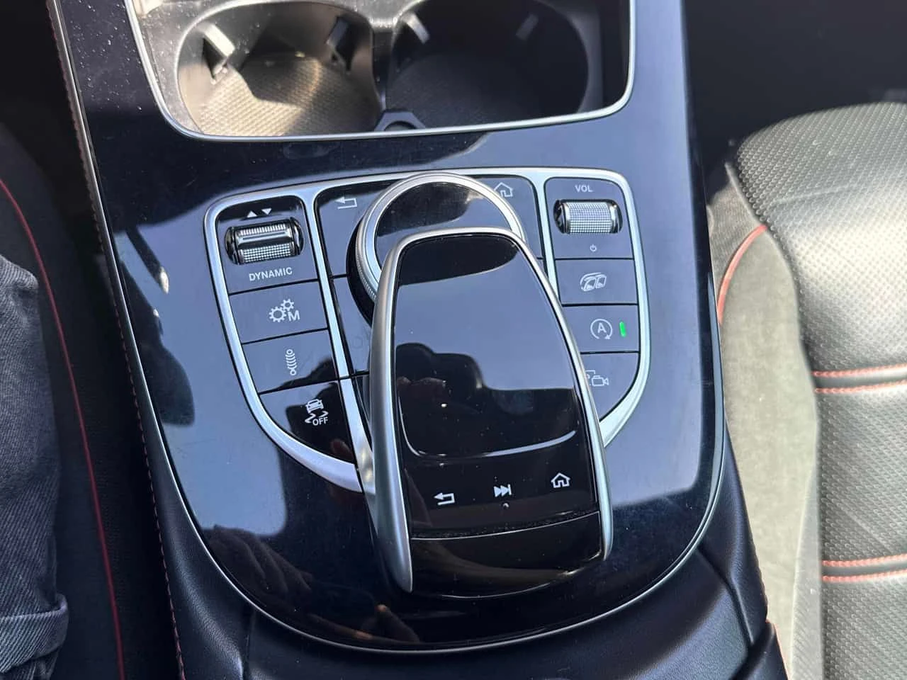 Mercedes-Benz E 53 AMG CARFAX, снимка 13 - Автомобили и джипове - 54819541