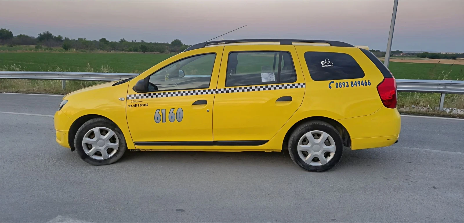 Dacia Logan 1.2газ.инж.75кс.4цилиндъра.ТОПсъстояние, снимка 8 - Автомобили и джипове - 55072734