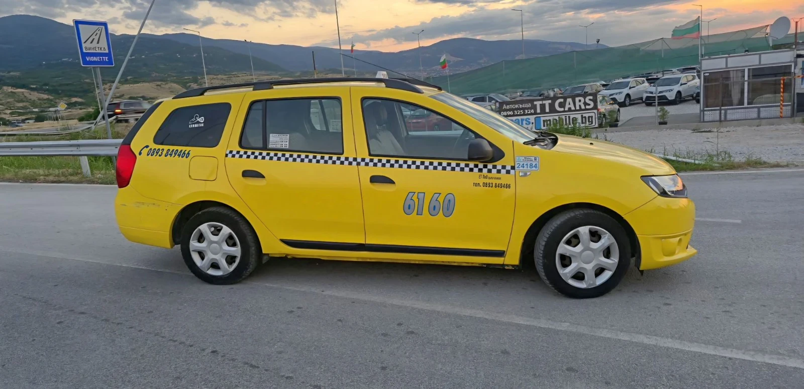 Dacia Logan 1.2газ.инж.75кс.4цилиндъра.ТОПсъстояние, снимка 4 - Автомобили и джипове - 55072734