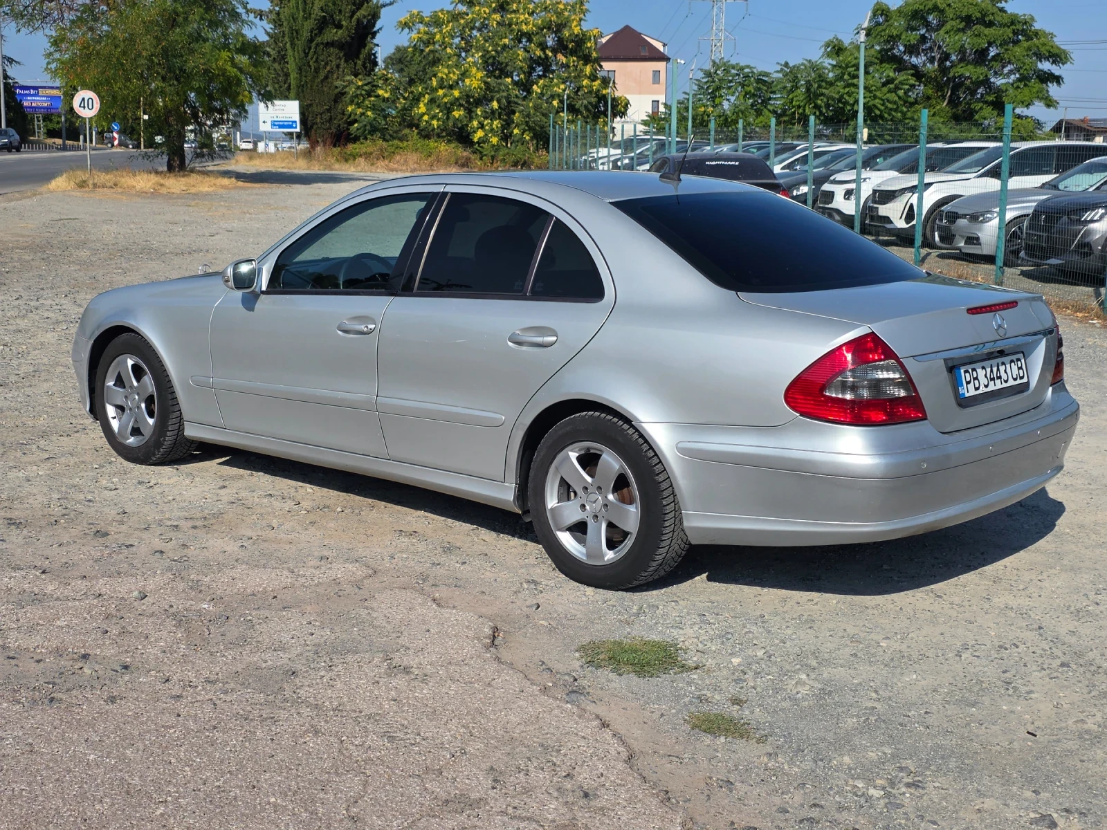 Mercedes-Benz E 200 2.2 CDI AUTOMATIC , снимка 6 - Автомобили и джипове - 55770825