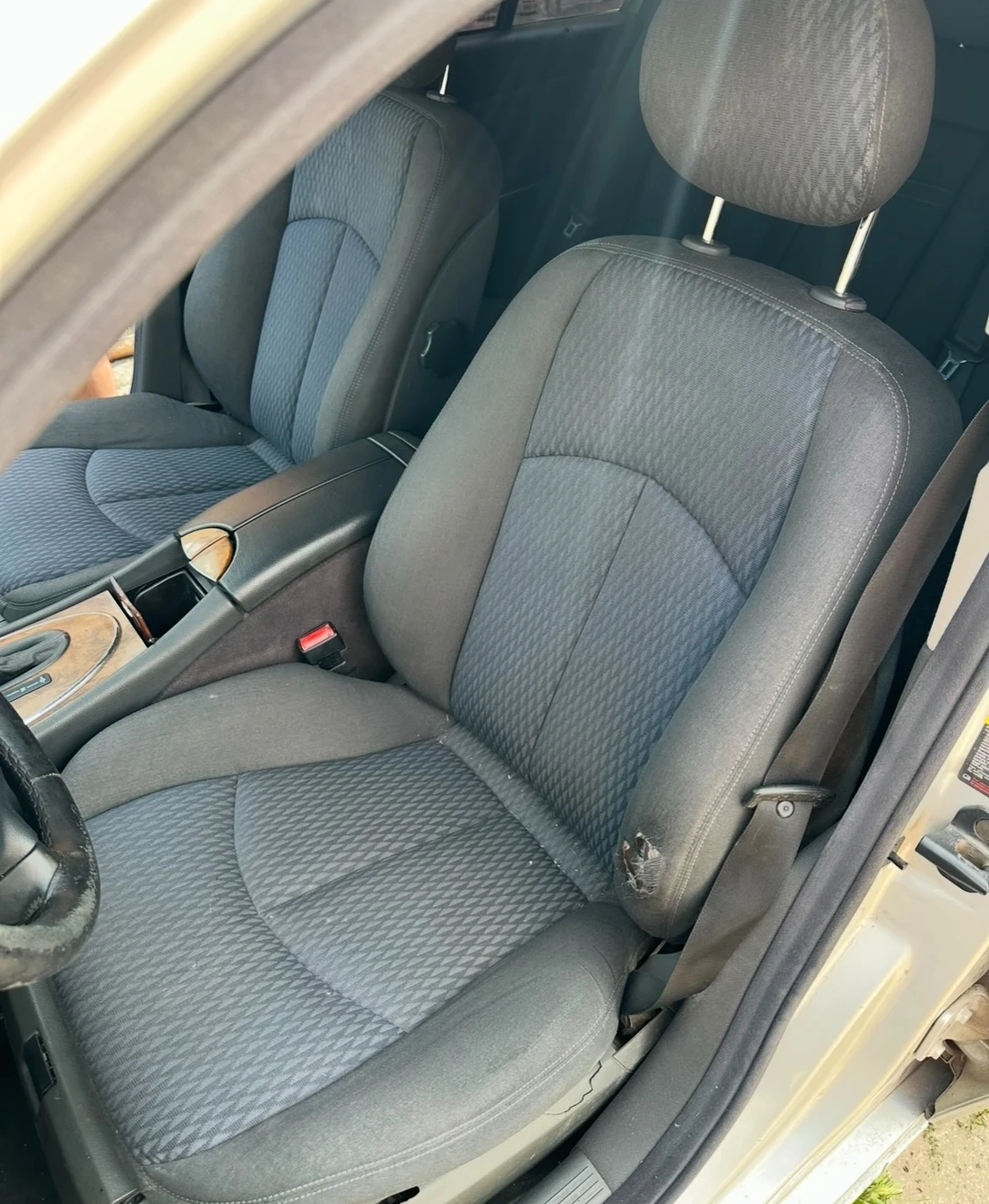 Mercedes-Benz E 270, снимка 7 - Автомобили и джипове - 55920818