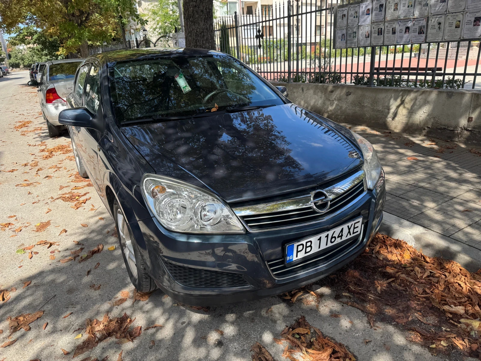 Opel Astra 1.6i 16v 105ps, снимка 4 - Автомобили и джипове - 56037917