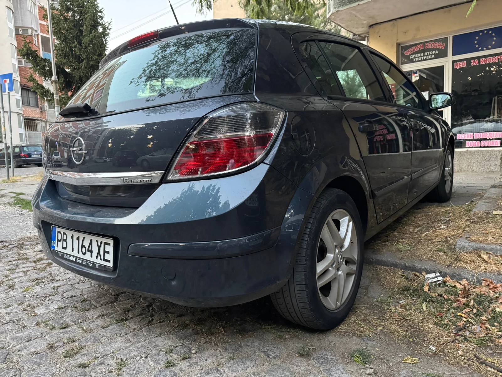 Opel Astra 1.6i 16v 105ps, снимка 9 - Автомобили и джипове - 56037917