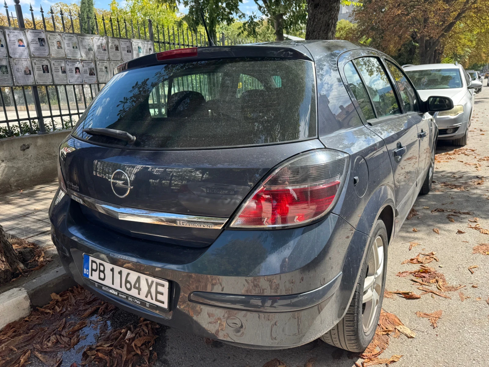 Opel Astra 1.6i 16v 105ps, снимка 6 - Автомобили и джипове - 56037917