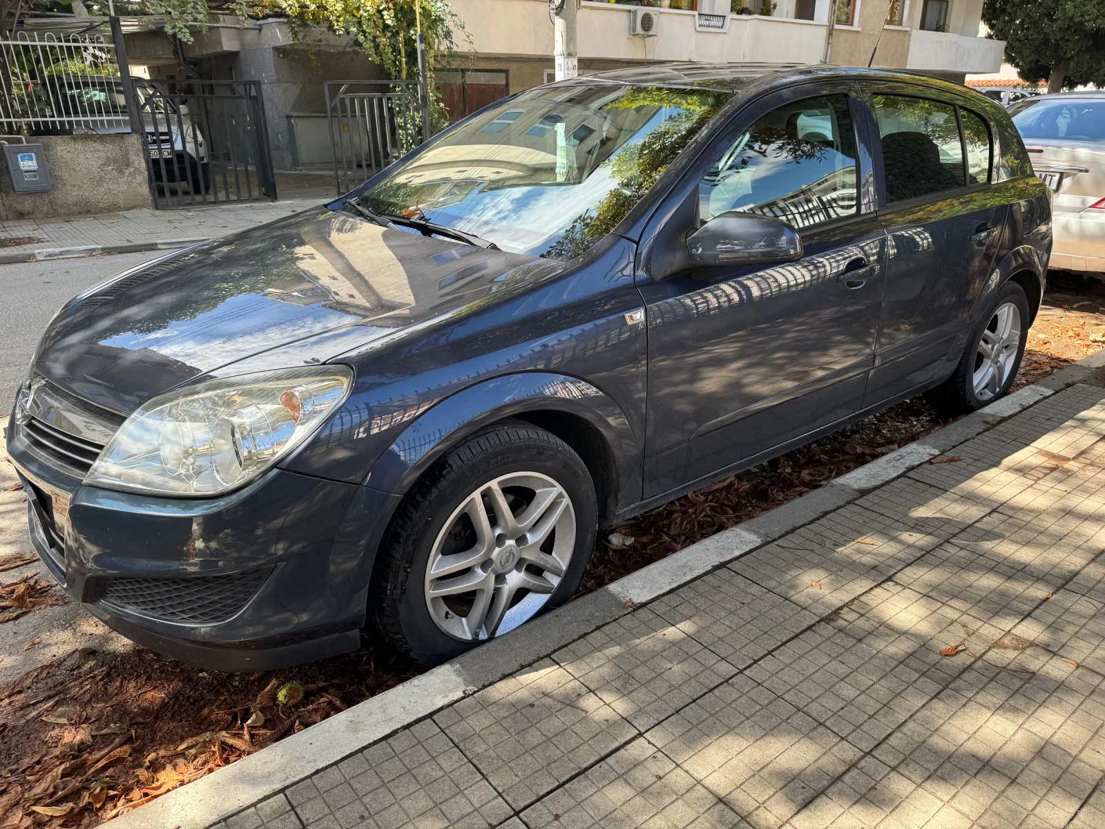 Opel Astra 1.6i 16v 105ps, снимка 5 - Автомобили и джипове - 56037917