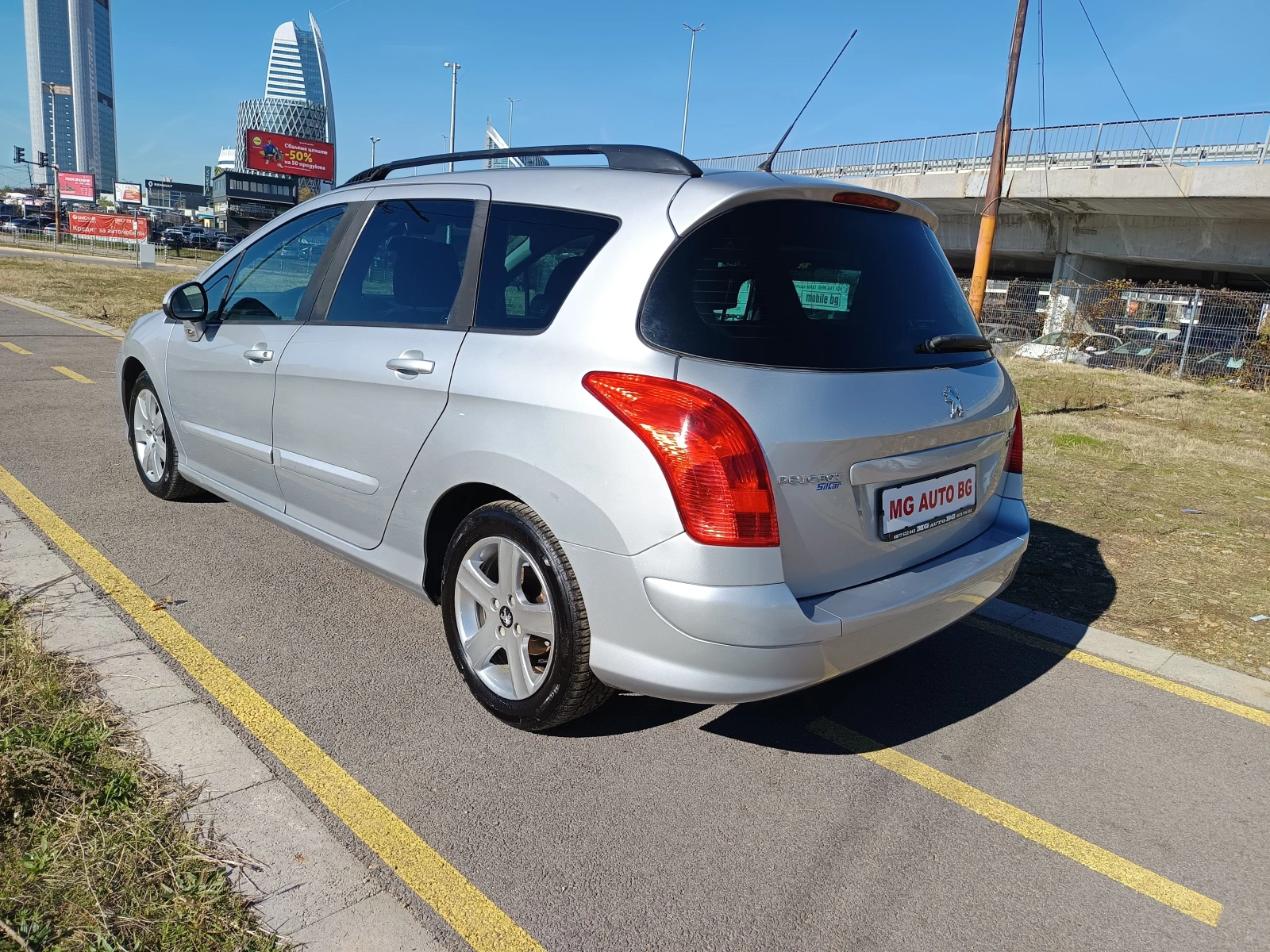 Peugeot 308 1.6 E-HDI, снимка 5 - Автомобили и джипове - 56124041