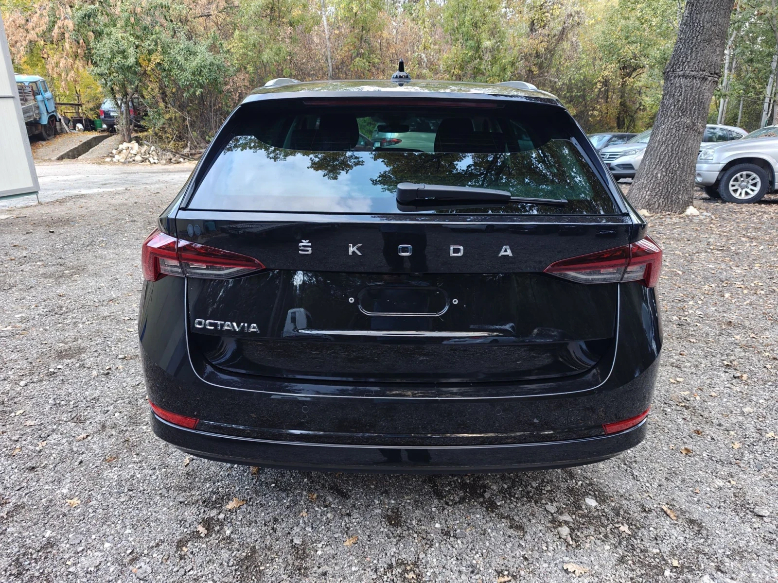 Skoda Octavia 2.0 TDI , снимка 4 - Автомобили и джипове - 56600376