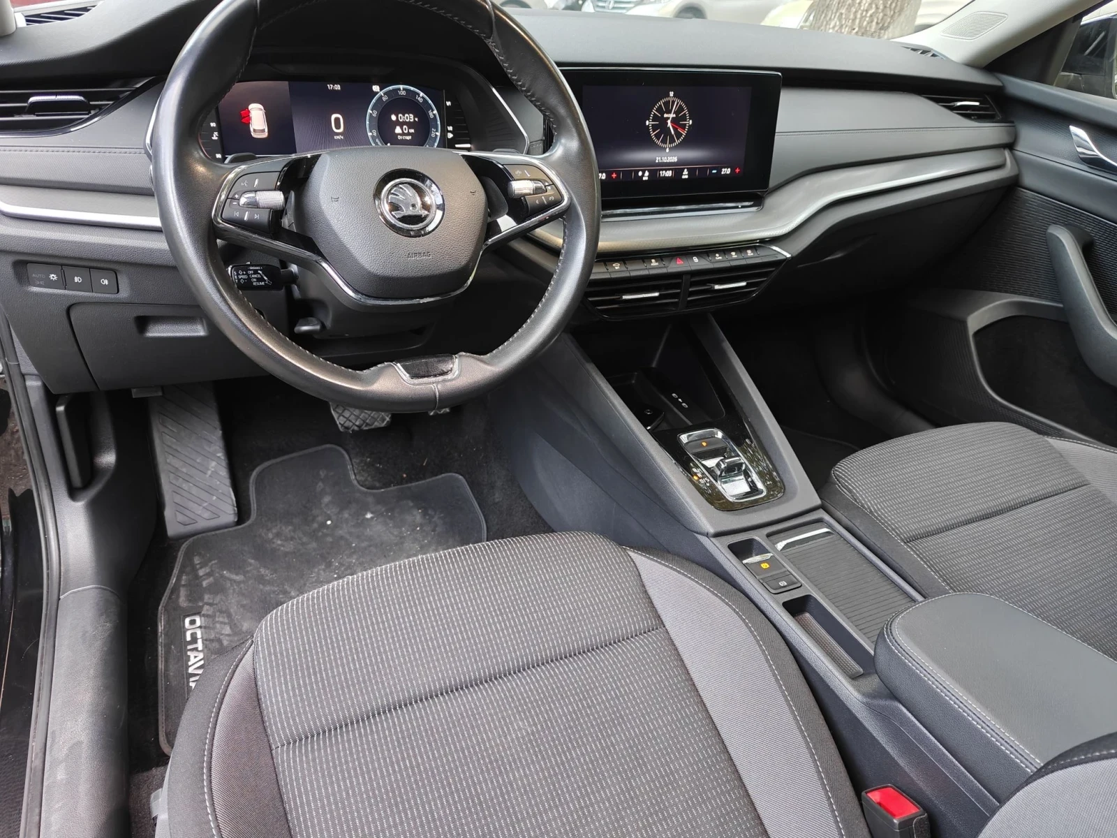 Skoda Octavia 2.0 TDI , снимка 10 - Автомобили и джипове - 56600376