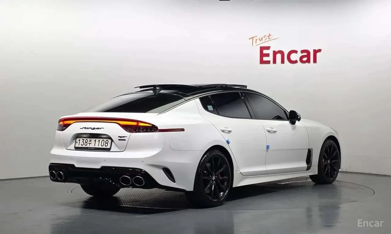 Kia Stinger, снимка 2 - Автомобили и джипове - 56730453