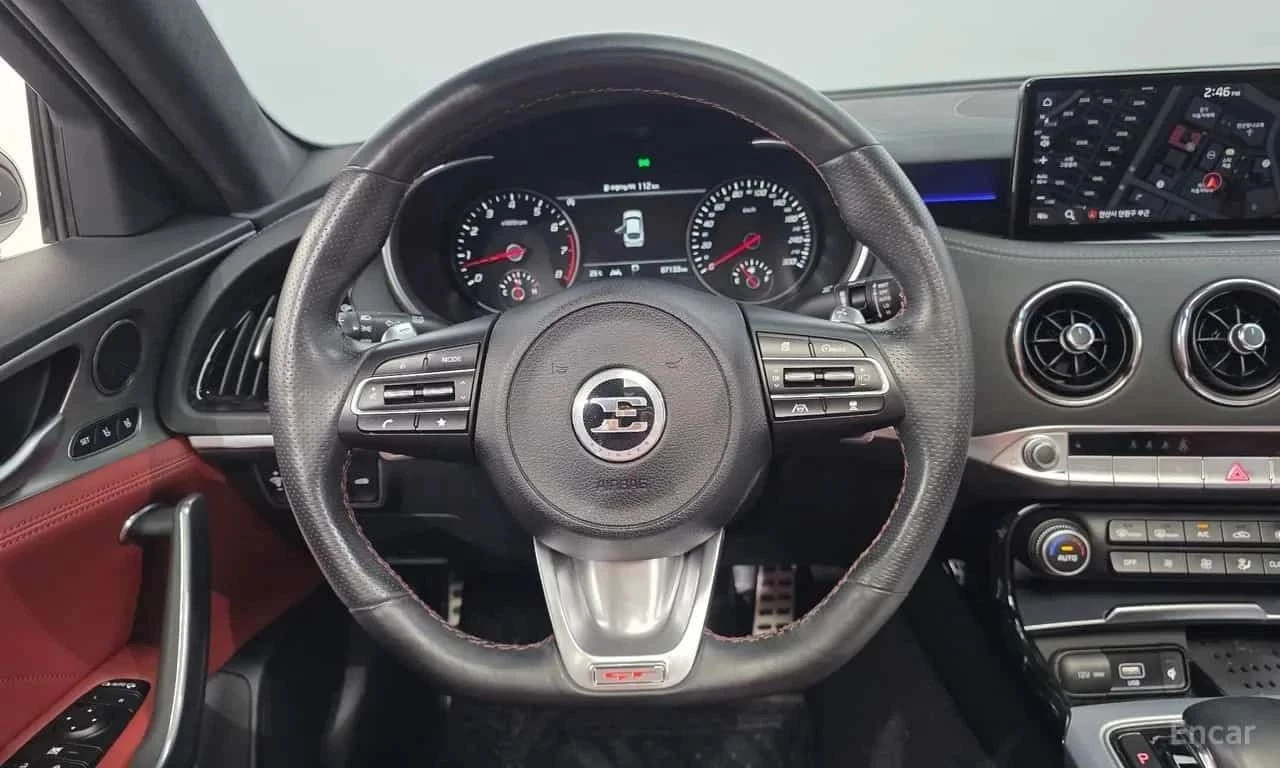 Kia Stinger, снимка 15 - Автомобили и джипове - 56730453