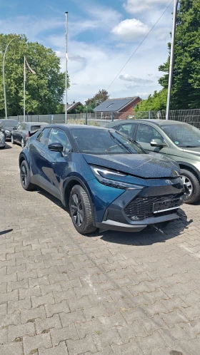 Toyota C-HR 2.0 hybrid, снимка 2