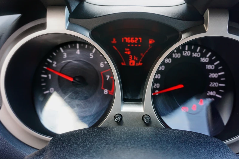 Nissan Juke 1.6i GPL , снимка 7 - Автомобили и джипове - 35198752