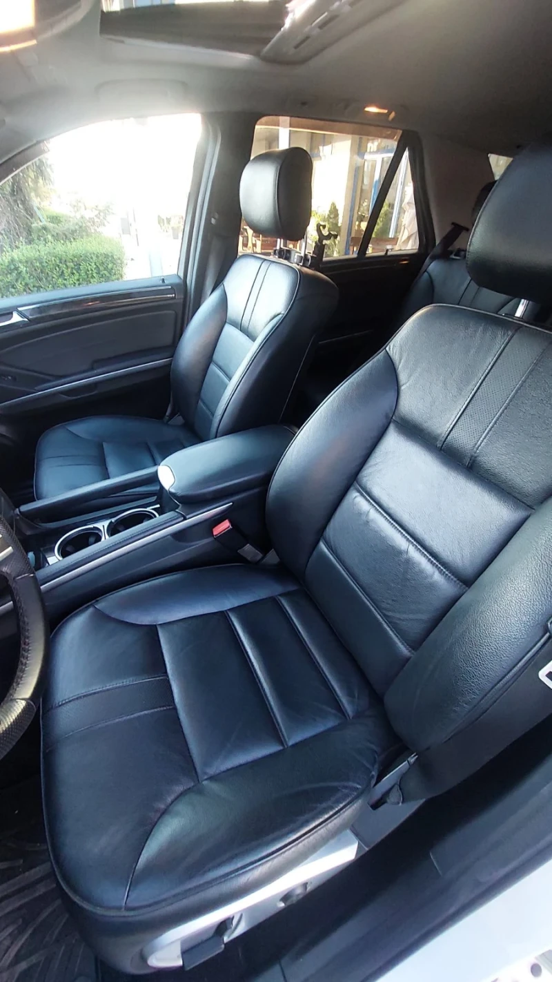 Mercedes-Benz ML 350 CDI, снимка 9 - Автомобили и джипове - 52460524