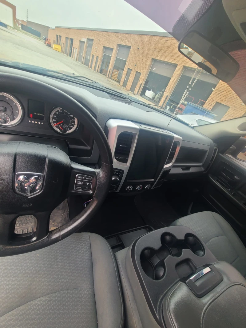 Dodge RAM 1500 4X4, снимка 6 - Автомобили и джипове - 52441930