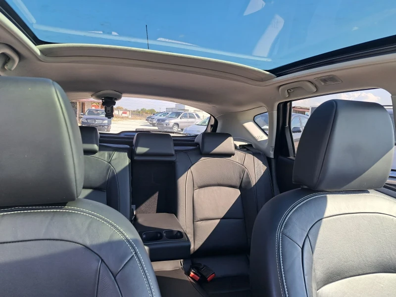 Nissan Qashqai 2.0 Кожен салон, снимка 12 - Автомобили и джипове - 53071615