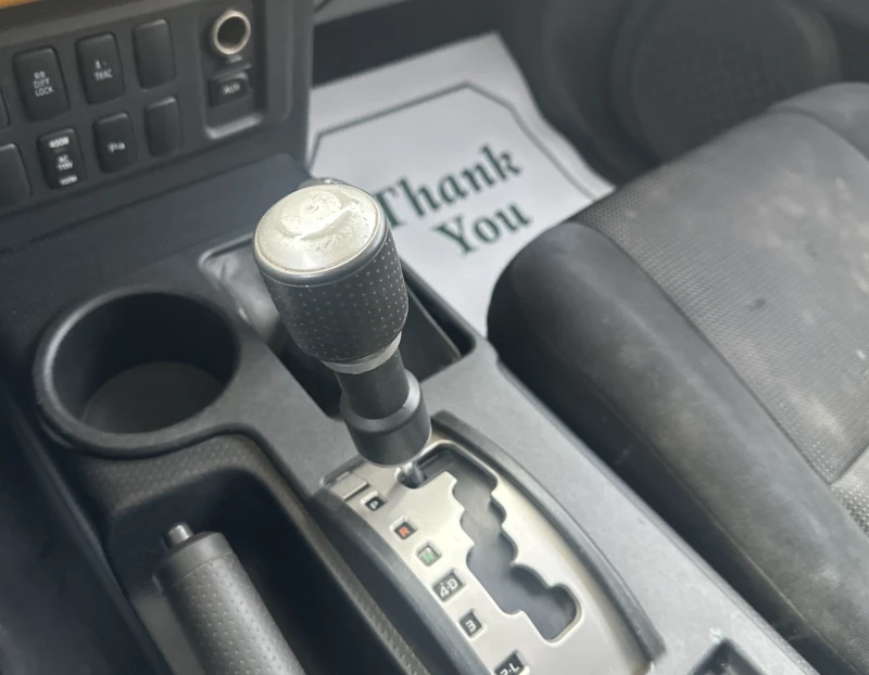 Toyota Fj cruiser, снимка 9 - Автомобили и джипове - 53430465