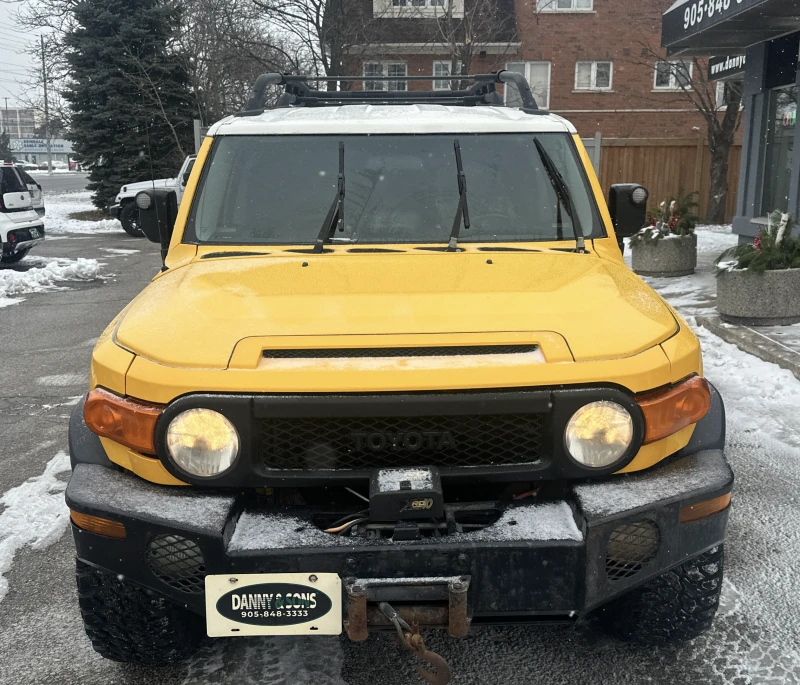Toyota Fj cruiser, снимка 3 - Автомобили и джипове - 53430465