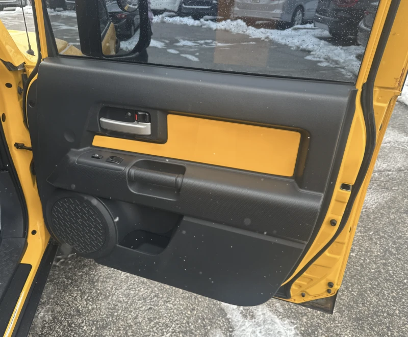 Toyota Fj cruiser, снимка 11 - Автомобили и джипове - 53430465