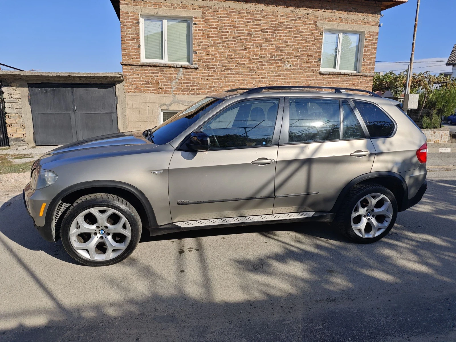 BMW X5 E70 4.8i - изображение 3