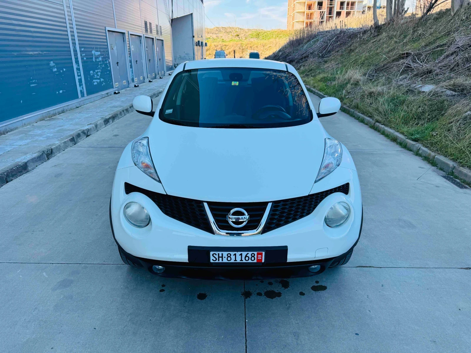 Nissan Juke 1.6i TEKNA SWISS - изображение 3