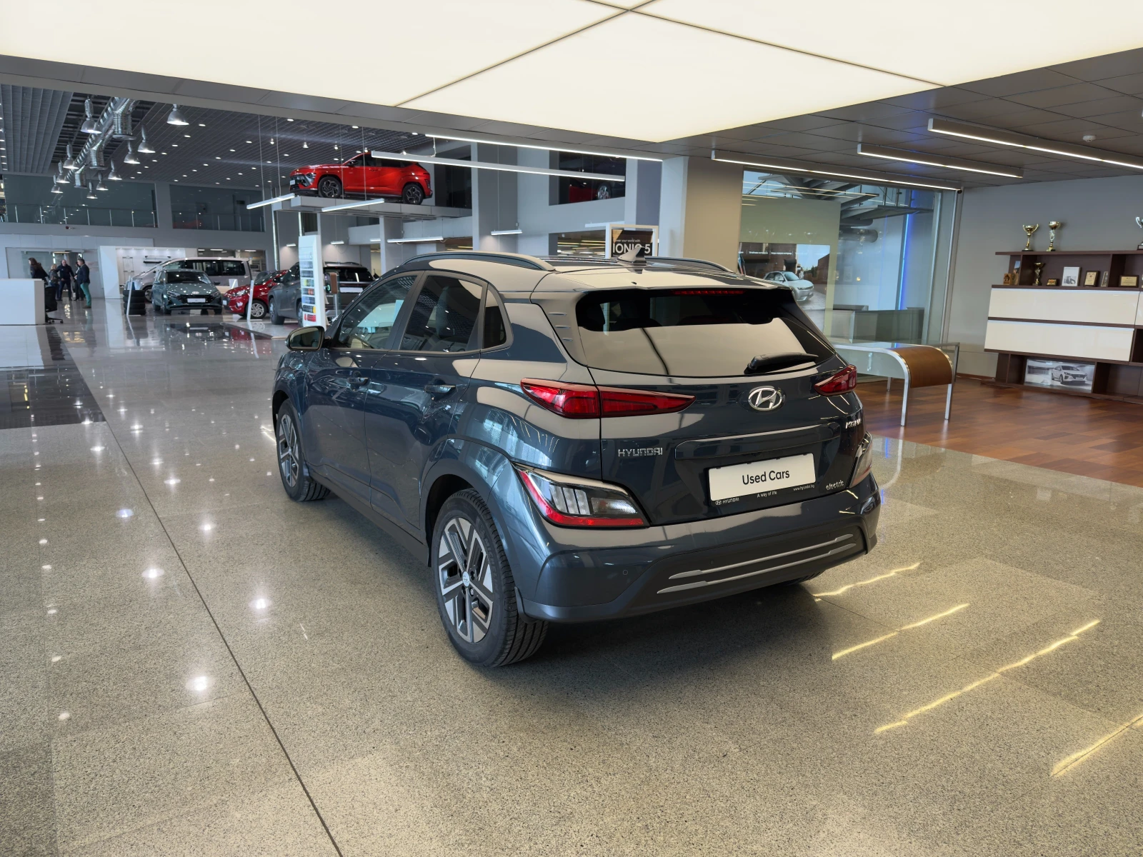 Hyundai Kona EV 64 kWh PREMIUM - изображение 3