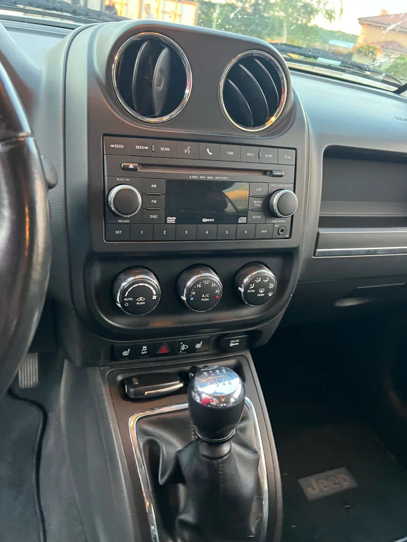Jeep Compass 2.2crd 4х4 - изображение 9