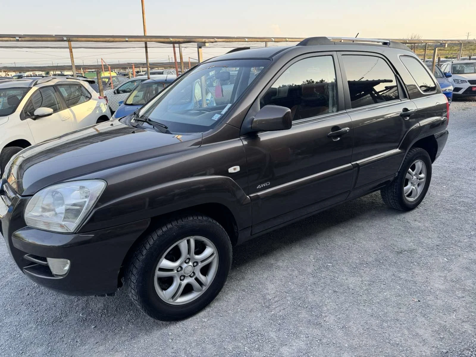 Kia Sportage 2, 7-V6 4х4 АВТОМАТИК-ПЕРФЕКТЕН - изображение 2