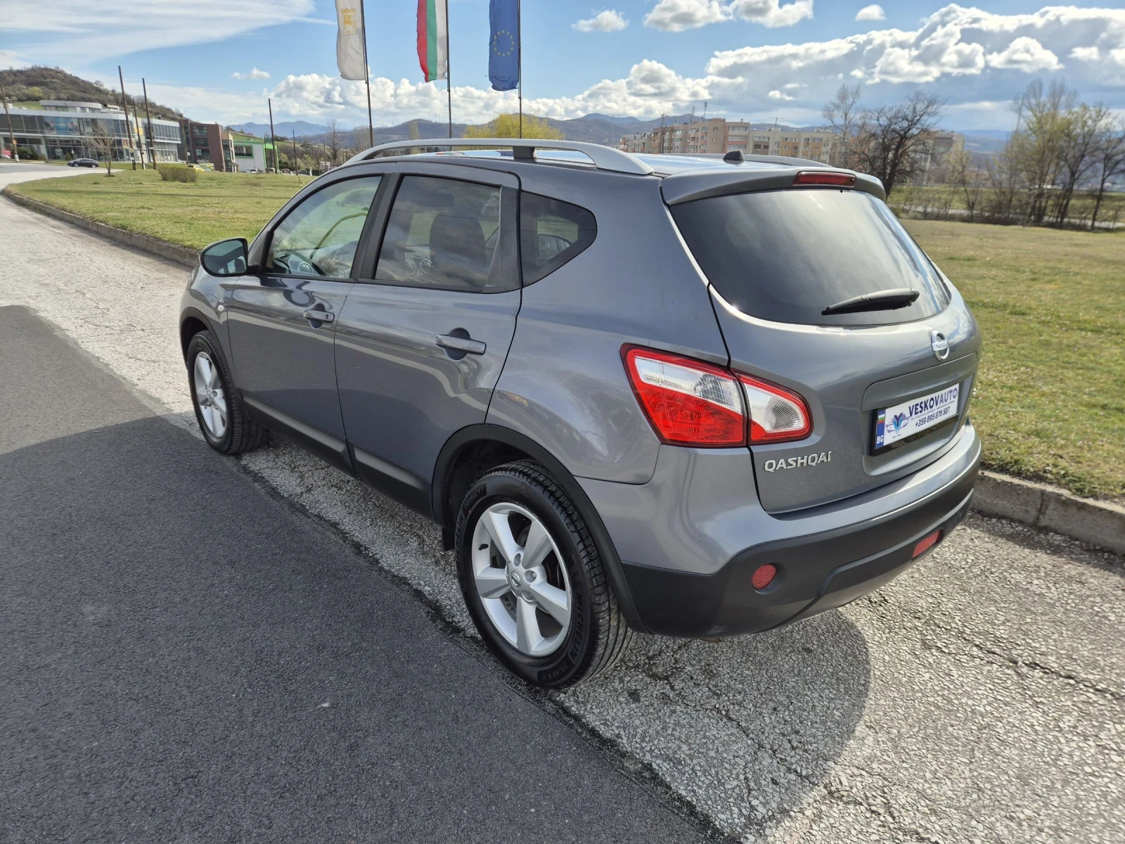 Nissan Qashqai 2.0dci 4X4Panorama, снимка 5 - Автомобили и джипове - 54016378